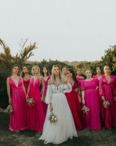 Barbiecore: como levar a tendência do ano para o seu casamento